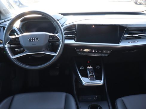 Used 2023 Audi Q4 e-tron Premium Plus w/ Premium Plus image 12
