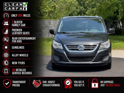 Used 2011 Volkswagen Routan SE FWD image 3