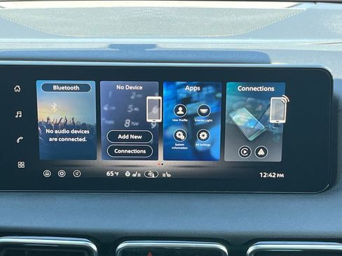 New 2026 Nissan Sentra SV w/ SV Convenience Package FWD image 23