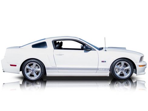 Used 2007 Ford Mustang GT image 2