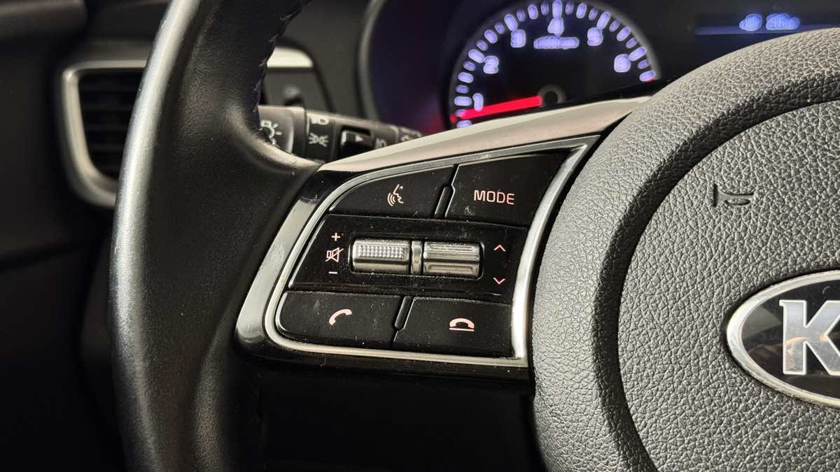 Used 2019 Kia Optima S w/ S Panoramic Sunroof Package FWD image 18