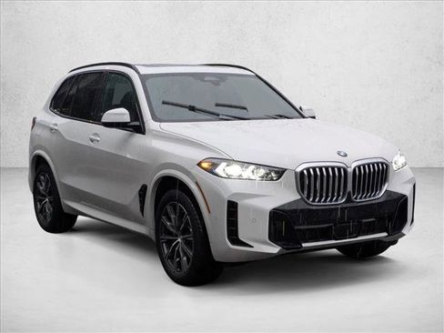 New 2026 BMW X5 xDrive40i w/ M Sport Package image 6