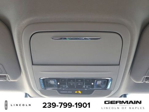 New 2026 Lincoln Corsair Reserve image 32