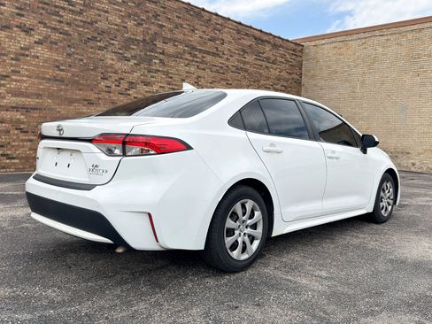 Used 2022 Toyota Corolla LE FWD image 8