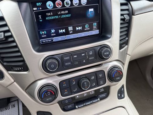 Used 2018 GMC Yukon Denali w/ Open Road Package AWD/4WD image 30