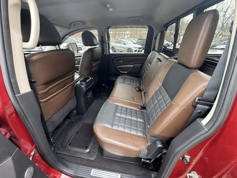 Used 2016 Nissan Titan PRO-4X image 16