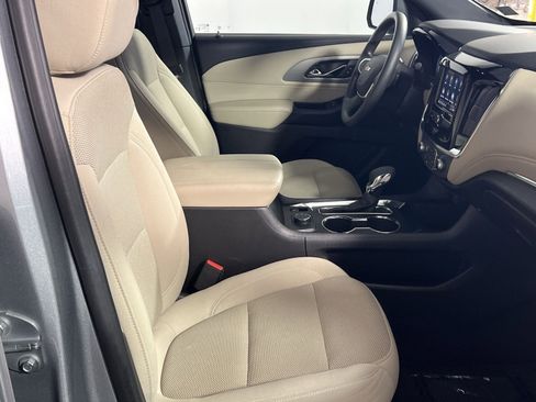 Used 2023 Chevrolet Traverse LS w/ Safety Package image 29