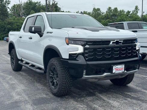 New 2026 Chevrolet Silverado 1500 ZR2 w/ Dark Appearance Package AWD/4WD image 2