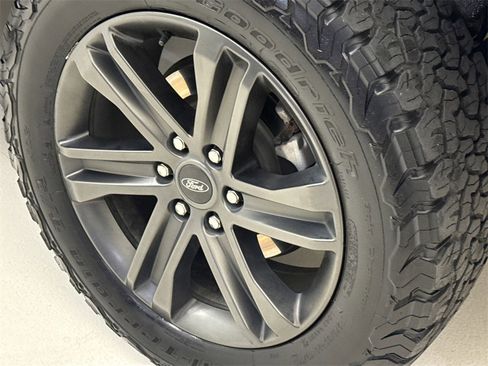 Used 2021 Ford F150 Lariat w/ Equipment Group 502A High image 12