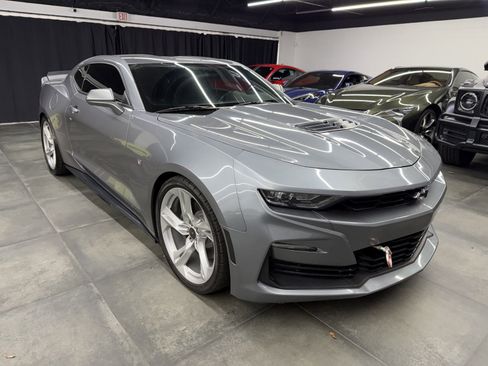 Used 2021 Chevrolet Camaro SS image 9