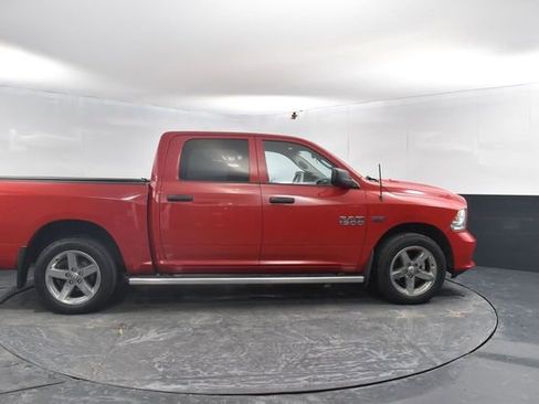 Used 2018 RAM 1500 Express w/ Express Value Package image 11