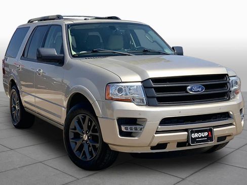 Certified 2017 Ford Expedition Limited w/ Equipment Group 301A RWD image 3