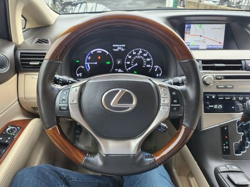 Used 2013 Lexus RX 450h AWD image 20