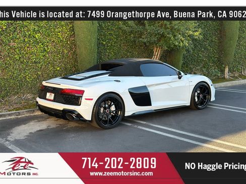 Used 2020 Audi R8 V10 w/ 20" Wheel Package image 7