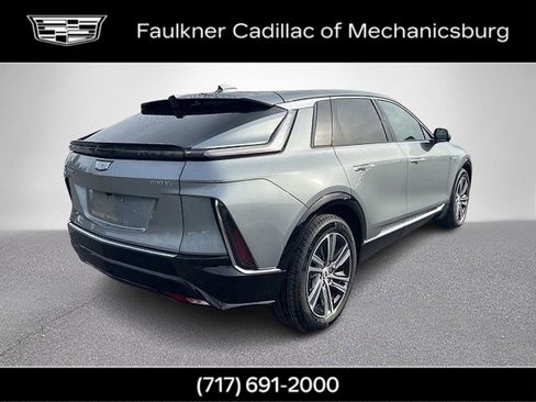 Certified 2024 Cadillac Lyriq Luxury image 5