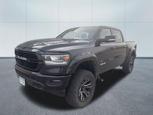 Used 2022 RAM 1500 Laramie w/ Sport Appearance Package AWD/4WD image 7