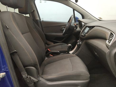 Used 2017 Chevrolet Trax LT image 21