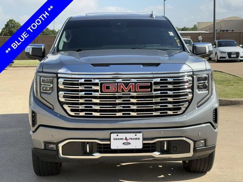 Used 2024 GMC Sierra 1500 Denali w/ Denali Reserve Package AWD/4WD image 9