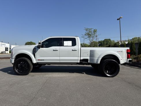 Used 2026 Ford F450 Platinum AWD/4WD image 7