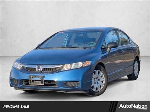 Used 2011 Honda Civic DX-VP image 1