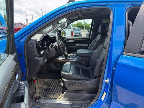 Used 2025 Chevrolet Silverado 1500 RST w/ All Star Edition Plus AWD/4WD image 6
