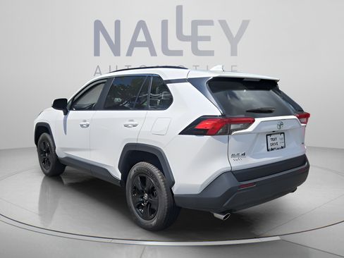 Certified 2025 Toyota RAV4 XLE FWD image 3