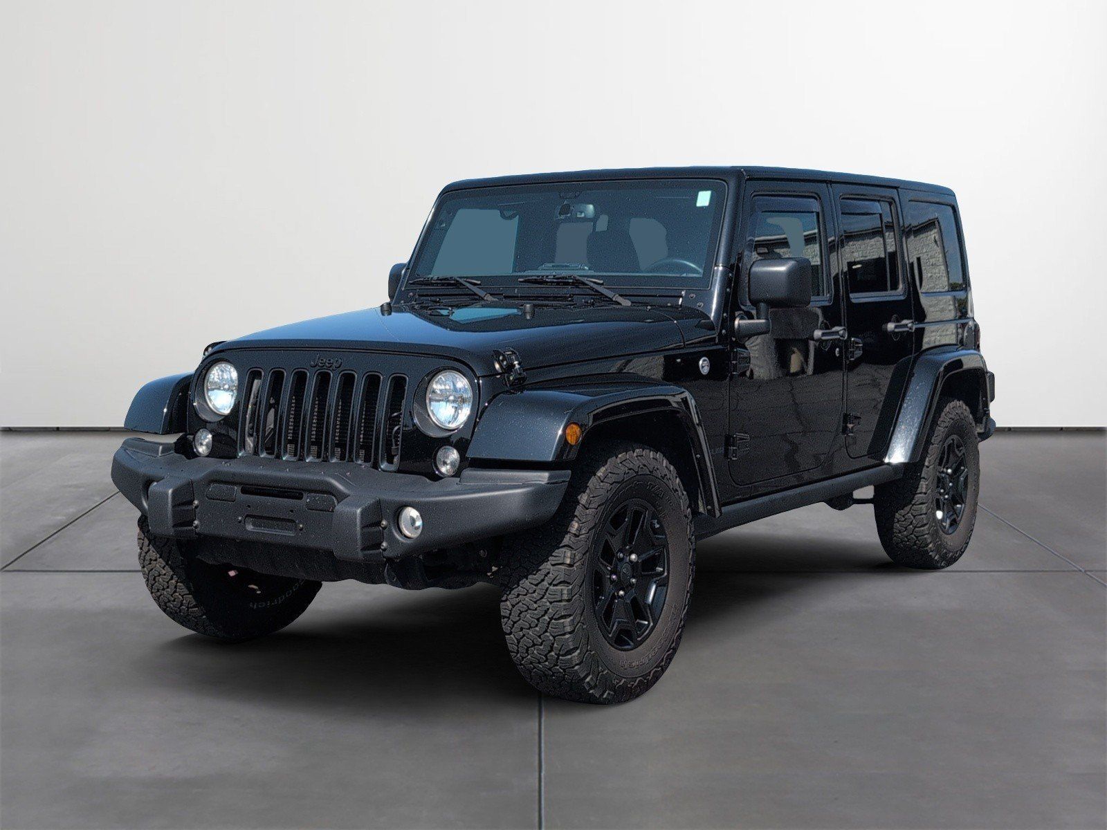 Used 2016 Jeep Wrangler Unlimited Sahara AWD/4WD image 2