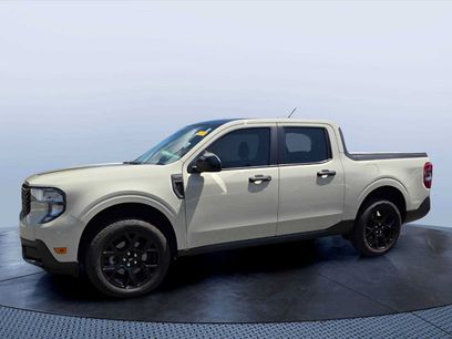 Used 2025 Ford Maverick XLT w/ Black Appearance Package