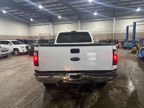 Used 2004 Ford F350 Lariat image 6