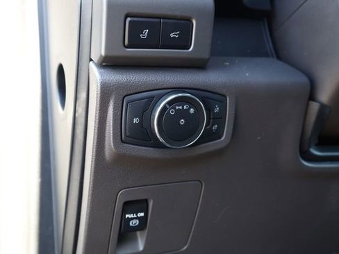 Used 2021 Ford Expedition Max XLT image 14