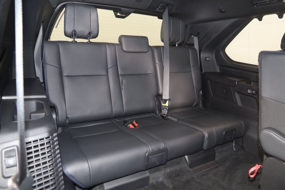Used 2024 Toyota Sequoia Platinum AWD/4WD image 17