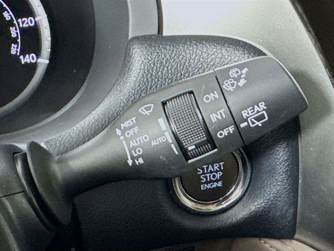 Used 2023 Lexus GX 460 Premium image 13