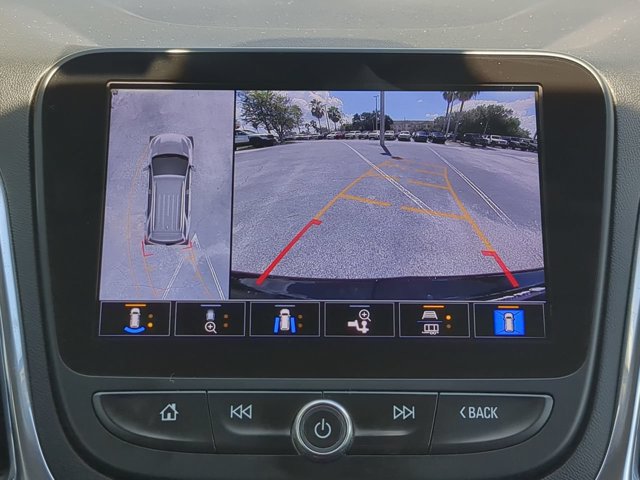 Used 2023 Chevrolet Equinox LT FWD image 24