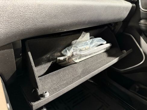 Used 2019 RAM 1500 Laramie image 27