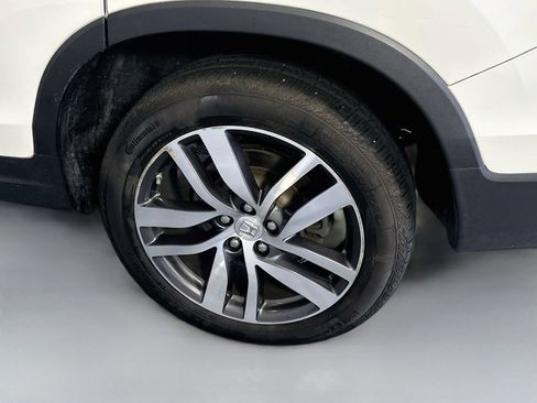 Used 2018 Honda Pilot Elite image 34