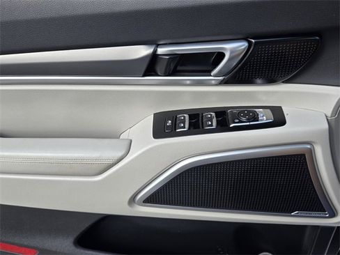 Used 2020 Kia Telluride S w/ S 8 Passenger Seating Package image 30