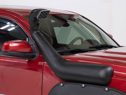 Used 2021 Toyota Tacoma SR5 image 10