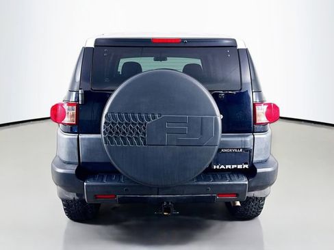 Used 2008 Toyota FJ Cruiser 2WD image 9