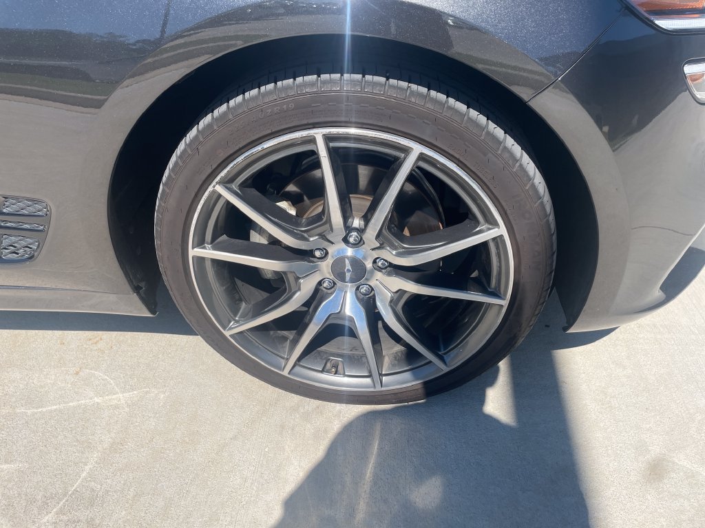 Used 2023 Genesis G70 2.0T AWD/4WD image 33