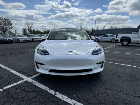 Used 2021 Tesla Model 3 Long Range image 3