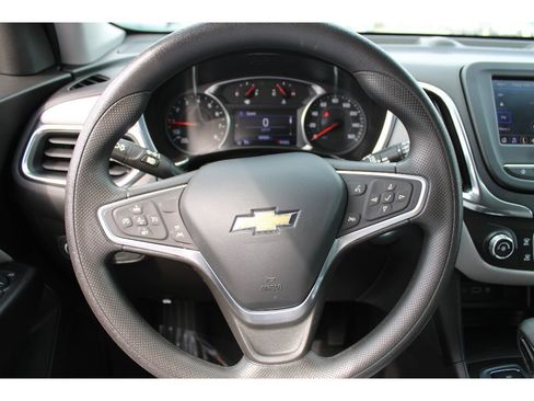 Used 2023 Chevrolet Equinox LT image 20