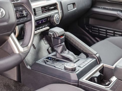 Used 2025 Toyota Tacoma TRD Sport RWD image 23