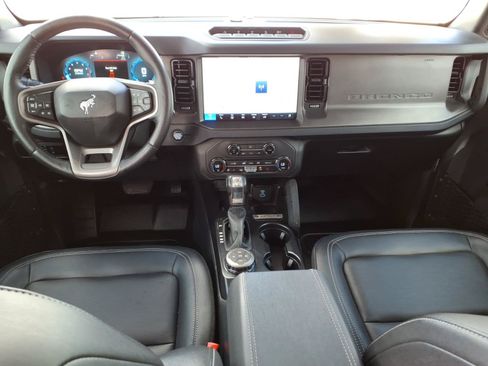 Certified 2025 Ford Bronco Badlands AWD/4WD image 19