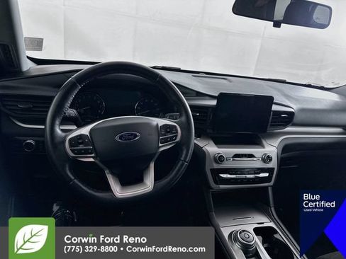 Used 2021 Ford Explorer XLT AWD/4WD image 25