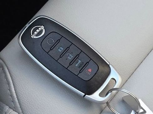 New 2026 Nissan Murano SV image 29