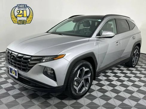 Used 2022 Hyundai Tucson Limited AWD/4WD image 1