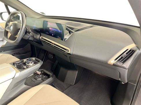 Certified 2023 BMW iX xDrive50 w/ Sport Package AWD/4WD image 28