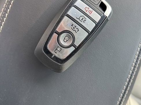 Used 2025 Ford Mustang Mach-E Premium AWD/4WD image 12