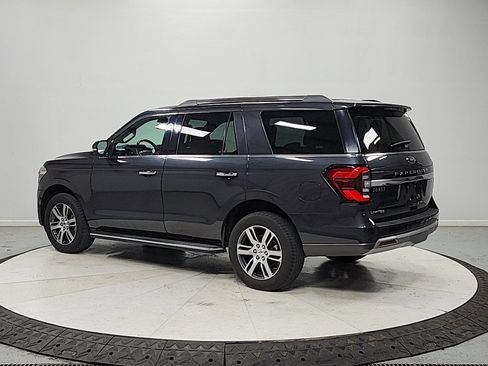 Used 2022 Ford Expedition Limited RWD image 5
