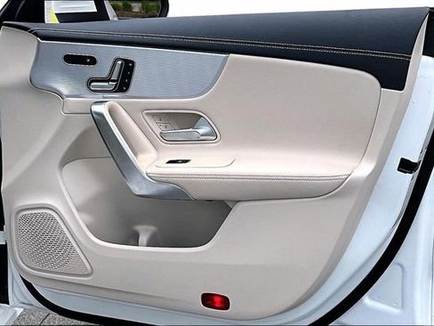 Certified 2020 Mercedes-Benz CLA 250 4MATIC image 31